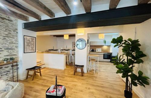 Saint-Jacques - Nazareth House | Casa Bohème Chic
