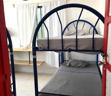 Jaco Hostel | Casa bohio surf