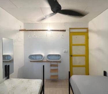 Jaco Hostel | Casa bohio surf