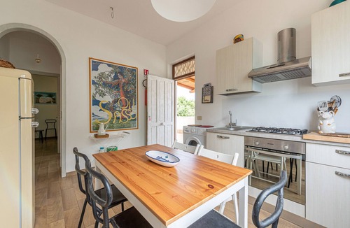 Isola delle Femmine Apartment | Casa Bouganvillea con Terrazza by Wonderful Italy