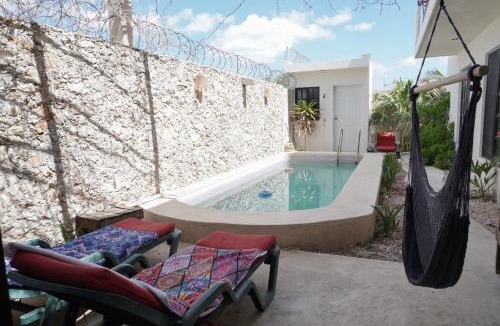 Chicxulub Puerto House | Casa Calandria