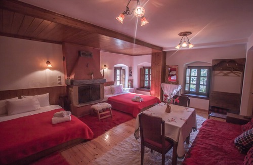 Syrrako House | Casa Calda