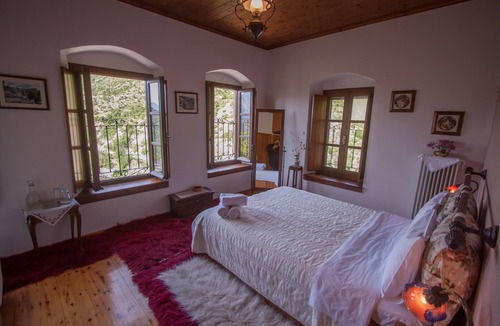 Syrrako House | Casa Calda