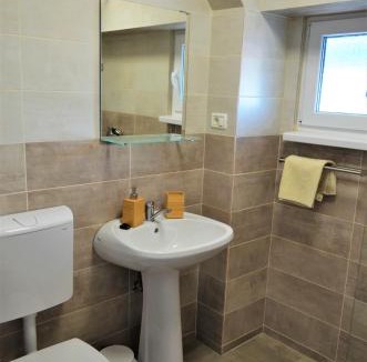 Crisan House | Casa Calin