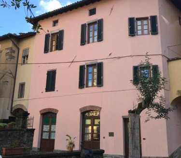 Mologno Apartment | Casa Campbell