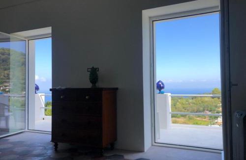 Tiberio House | Casa Cantasol - Capri