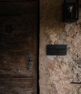 Cotignac House | CASA CARA - 4 Gites de Charmes avec piscine - Cotignac en Provence