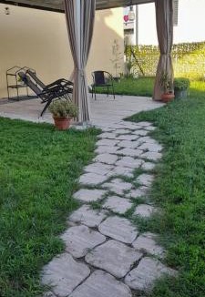 Angera House | Casa Carmela