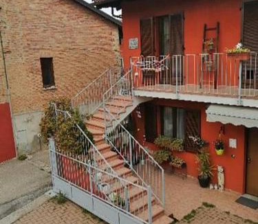 Castellinaldo Bed & Breakfast | Casa Carolina