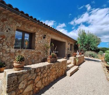 Costitx House | Casa Cascada