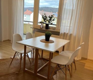 Hemsbach Apartment | Casa Castaña