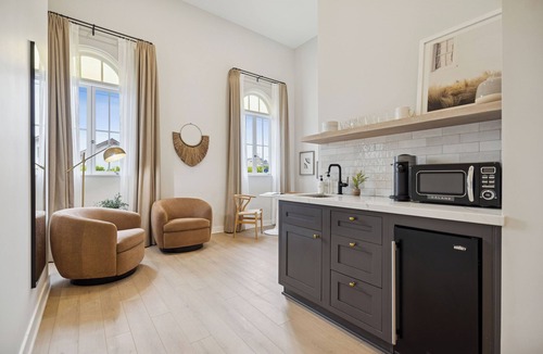 Santa Barbara Apartment | Casa Castillo
