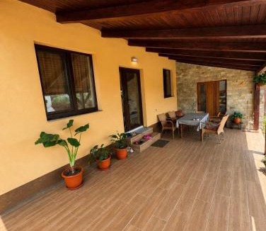 Oradea Villa | Casa Casy