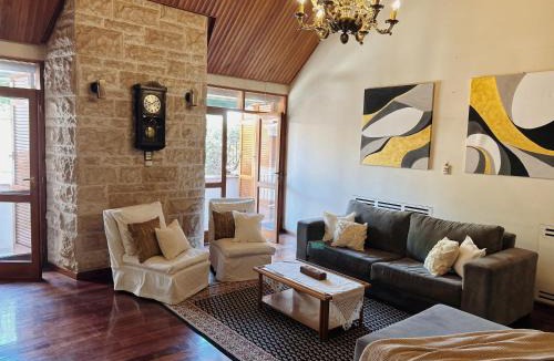Mendoza City Center House | Casa Cedro Mendoza