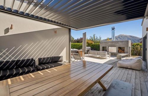 Wanaka House | Casa Central - Wanaka Holiday Home