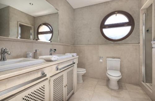 San Roque Villa | Casa Ceylan Luxury 8 Bed Villa with Sea, Golf & Mountain Views