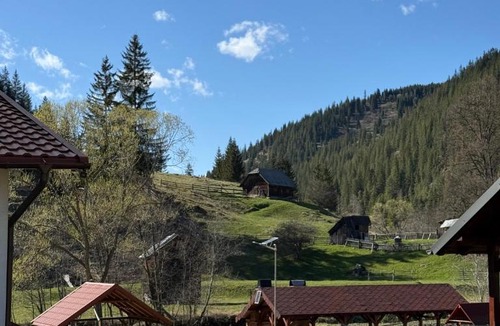 Fundu Moldovei House | Casa Cheile Braniștei