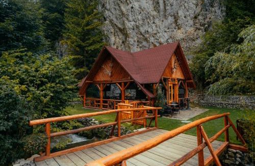 Dambovicioara House | Casa Cheile Dâmbovicioarei - Cabana 1