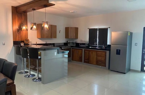 Tecuala House | Casa Chonita