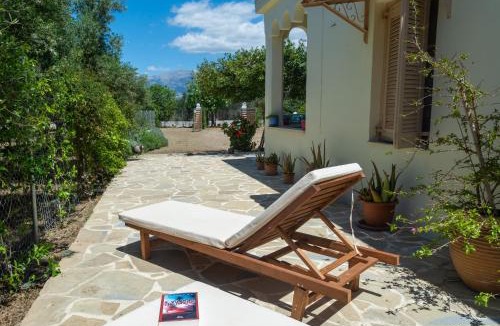 Mires House | Casa Cicala
