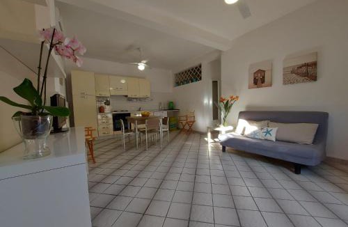 Caucana-finaiti-casuzze-finaiti Nord Apartment | Casa Ciclamini