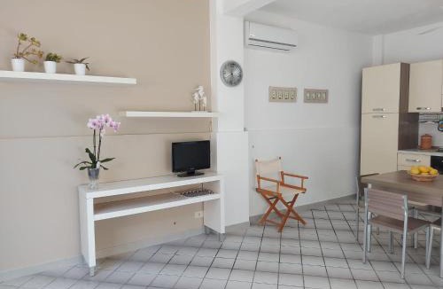 Caucana-finaiti-casuzze-finaiti Nord Apartment | Casa Ciclamini