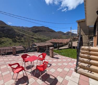 La Pola de Gordon Apartment | Casa Cimalavilla CABORNERA