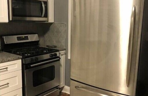 Little Village Apartment | Casa Coach Penthouse – Modern Chicago Living, 10 Min to Downtown