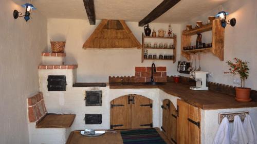 Ocna Sugatag House | Casa Colț din Maramureș - Old Traditional House
