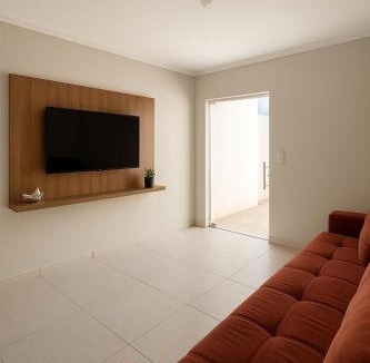 Juazeiro House | Casa com 2 Quartos Climatizados e Garagem