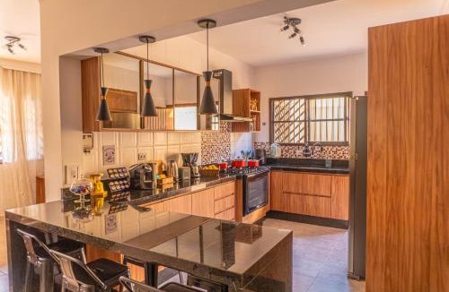 Cidade Nova Peruibe House | Casa com 3 quartos toda climatizada com Piscina e Lazer