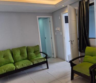 Jardim Iate Clube House | Casa com piscina em Balneário Camboriú