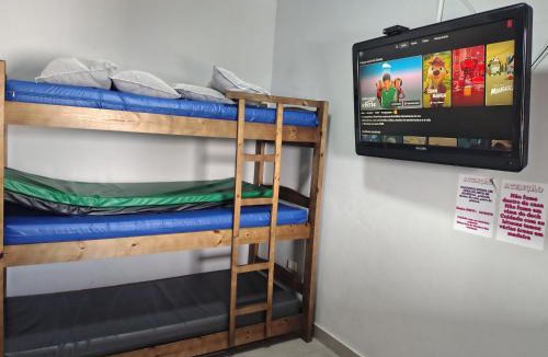 Cotia House | Casa com piscina, aconchegante, aceita pet