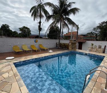Indaia House | Casa com piscina
