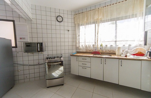 Costa do Sol House | Casa com Piscina e Ar a 700m da Praia de Guaratuba
