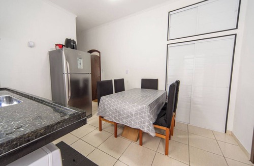 Guilhermina House | Casa com Piscina e Churrasqueira a 220 m da Praia