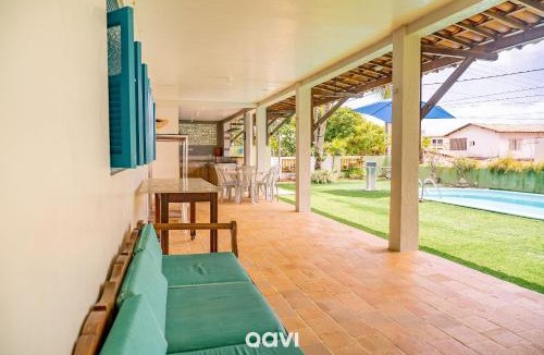 Cotovelo House | Casa com Piscina e Churrasqueira Cotovelo by Qavi