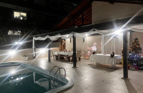 Ingleses do Rio Vermelho House | Casa com piscina praia dos Ingleses