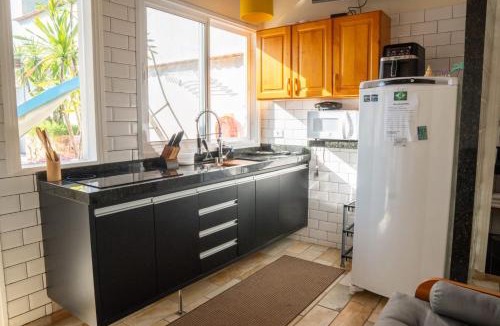 Itanhaem House | Casa com Piscina Privativa Gigante e Escorregador Pertinho da Praia com Bikes para Passeio