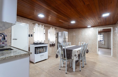 Historic Center Ski Chalet | Casa com Wi-Fi e garagem a 400m do Museu Imperial