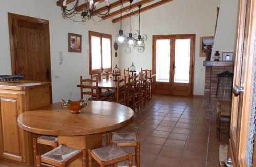 Riumar Villa | Casa con Piscina Privada, Cerca del Mar, WiFi Gratis, Aire Opcional, Mascotas y Playa para Perros - ES-184-10
