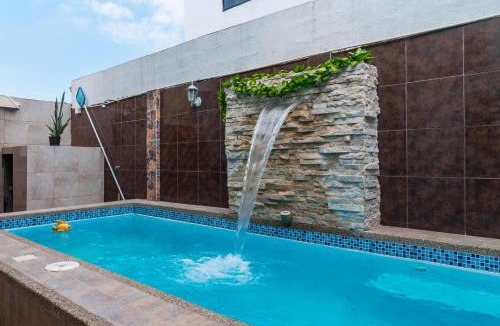 La Aurora House | Casa con piscina temperada en Villa Club