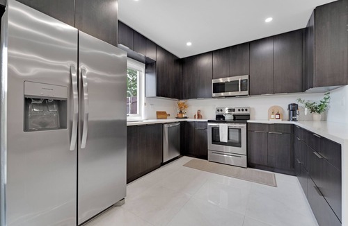Survey Creek Villa | Casa Copal: Modern and Stylish Retreat minutes away from Hollywood Beach