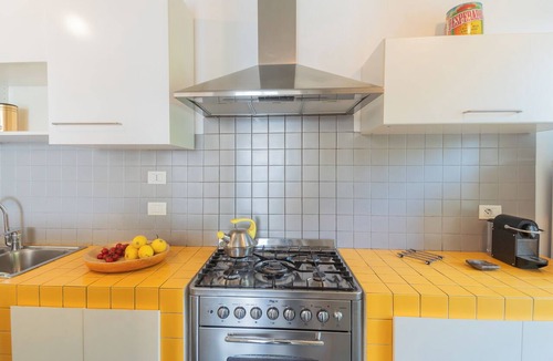 Blevio Apartment | Casa Corbu - Two Bedroom Apartment, Sleeps 6