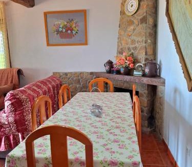 Sequeros House | Casa Cordovilla