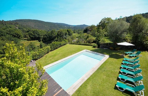 Paredes de Coura Villa | Casa Coura - Five Bedroom Villa, Sleeps 10