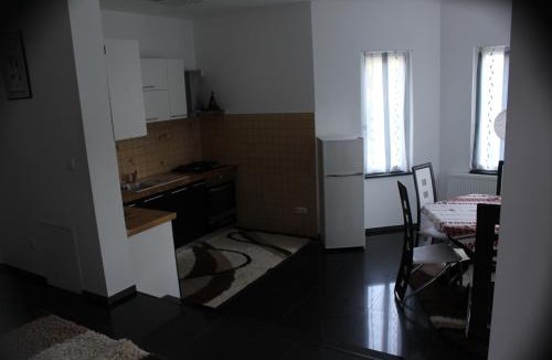 Rozavlea Cabin | Casa Crețu