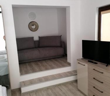 Baile Herculane House | Casa Crina