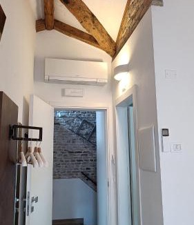 Chioggia House | Casa Cuccagna Chioggia - Canal Vena View & Easy Drop-Off