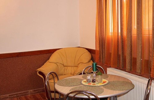 Resita House | Casa Dănuț